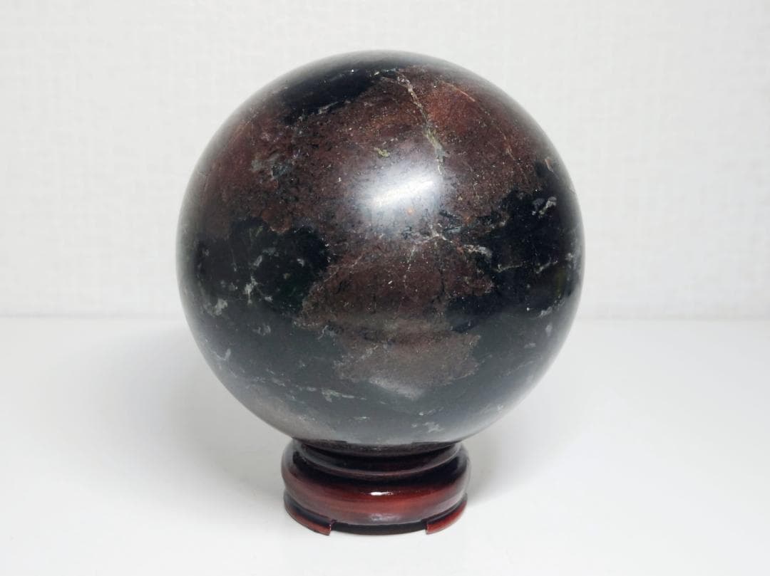 ガーネットインヌーマイト 2kg 原石 鑑賞石 自然石 誕生石 鉱物 鉱石 水石