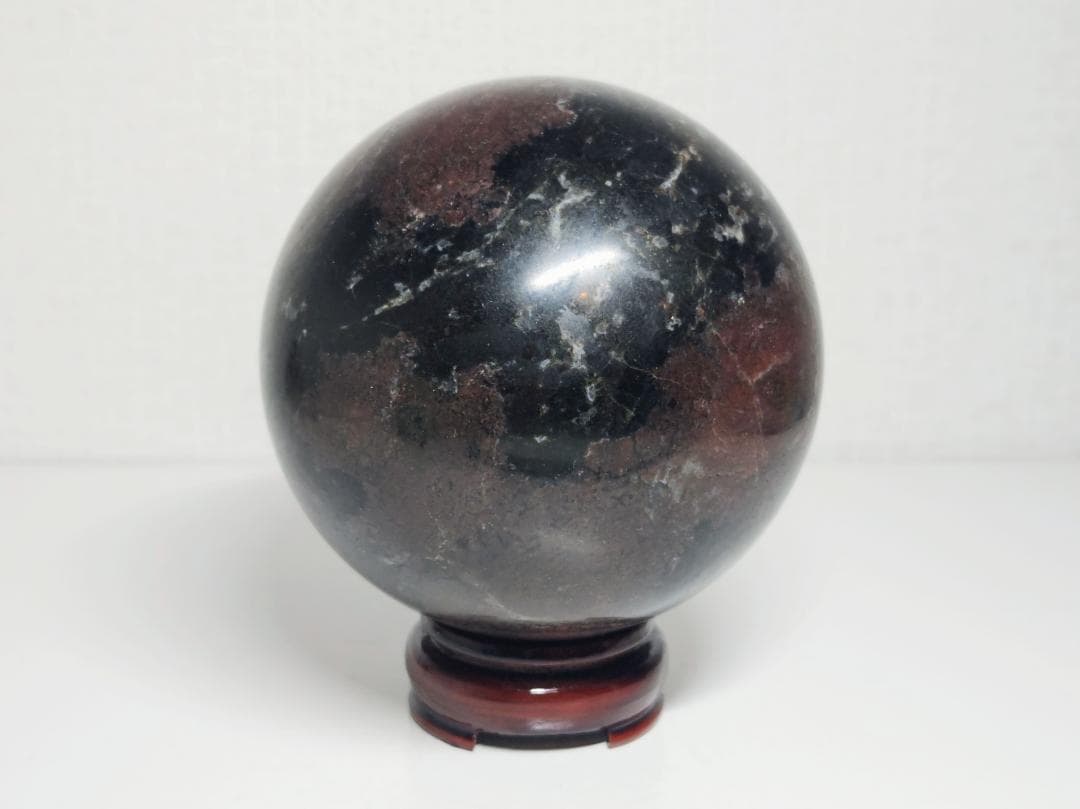 ガーネットインヌーマイト 2kg 原石 鑑賞石 自然石 誕生石 鉱物 鉱石 水石