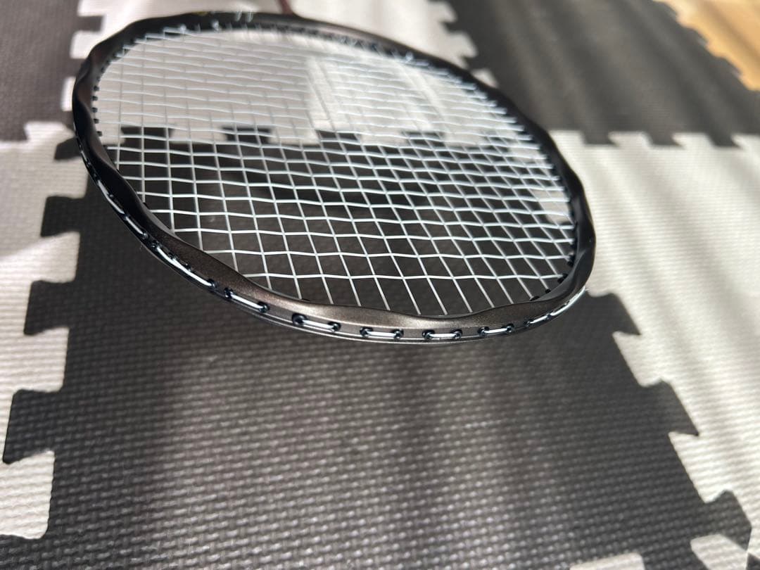 美品　GOSEN インフェルノスマートプラスコア　4UG6 バドミントンラケット