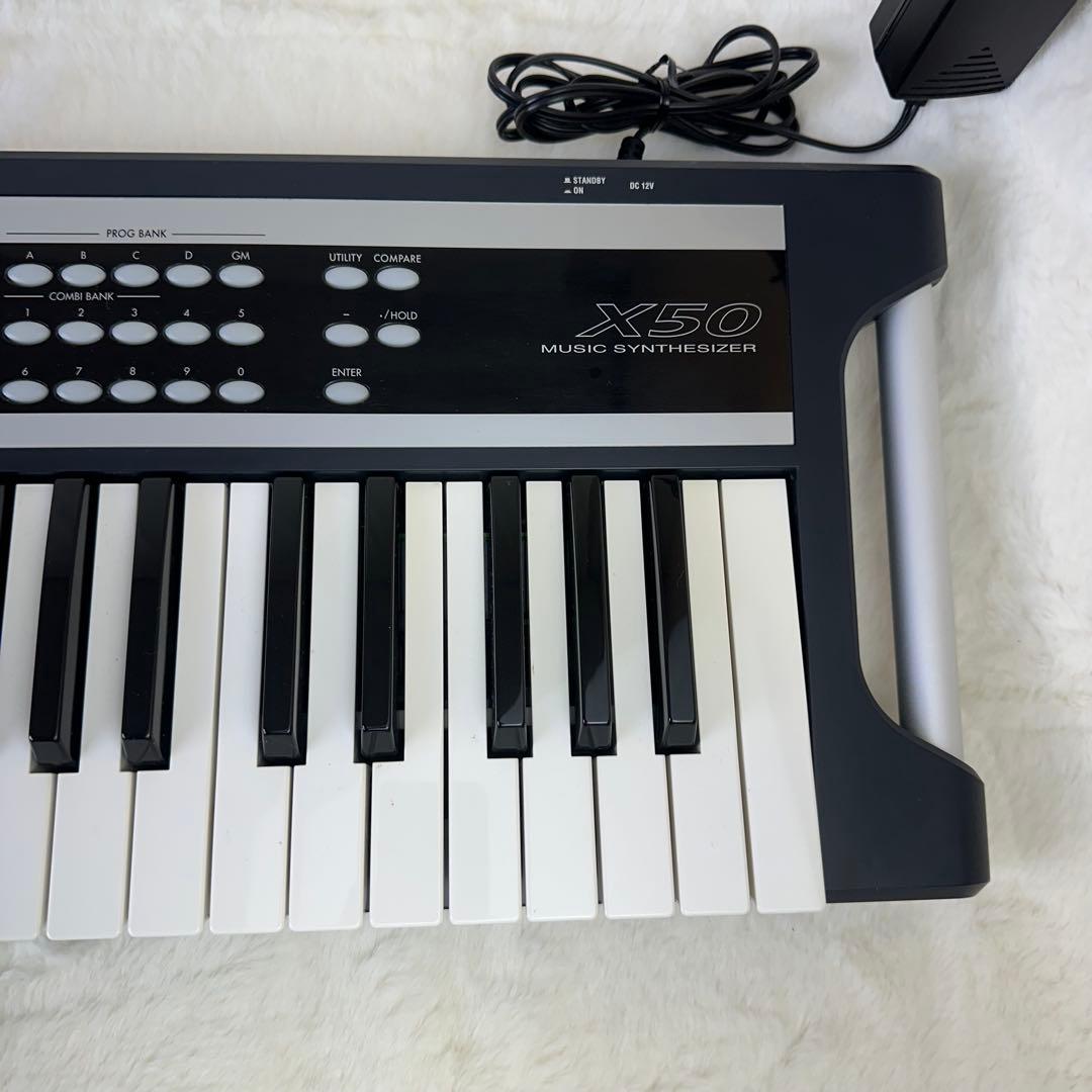 ✨KORG✨ X50 シンセサイザー 61鍵盤　ケース付き