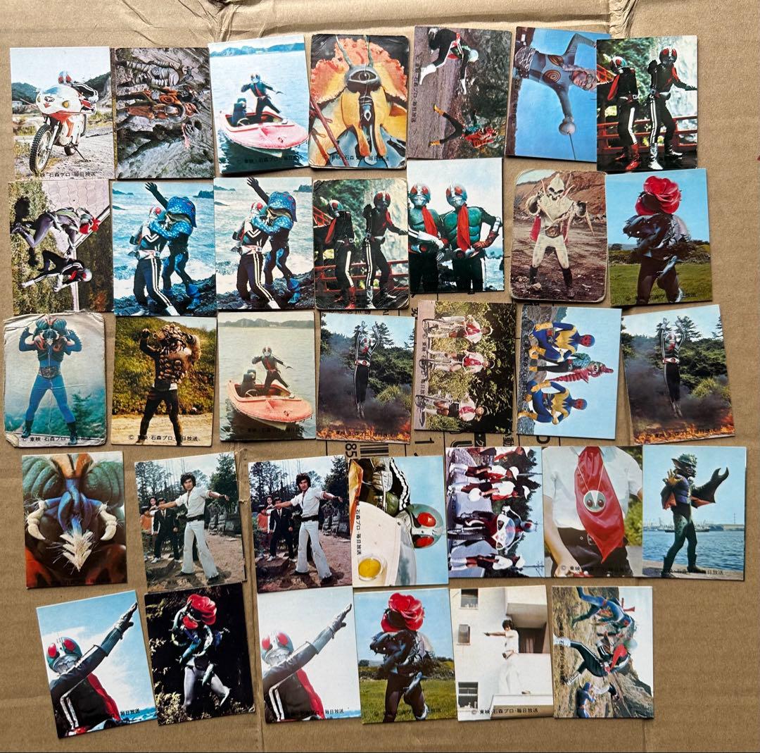 カルビー製菓 旧仮面ライダーカードセット アルバム2個付き 226枚まとめ売り