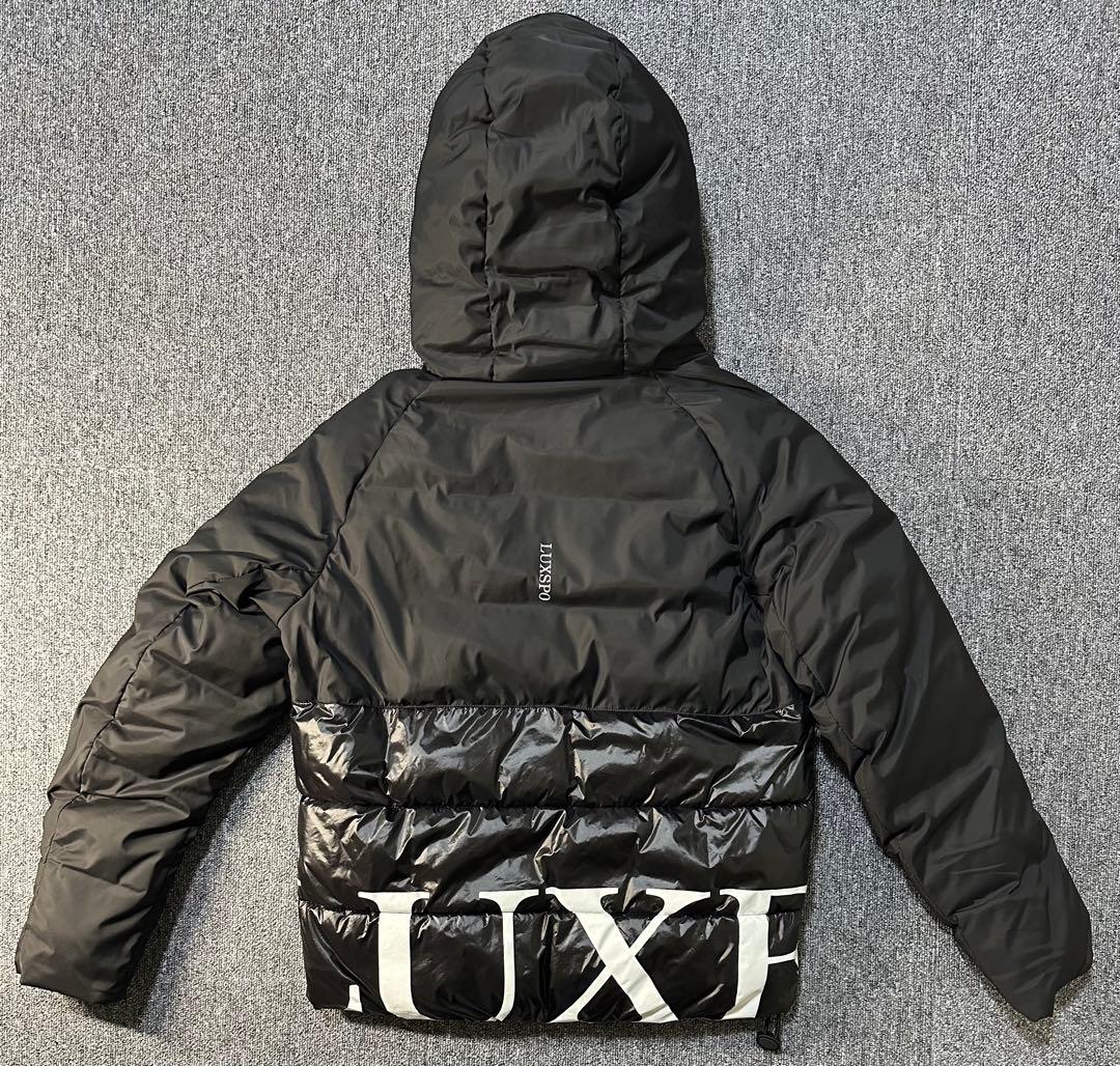 LUXEAKMPLUS フード付きダウンジャケット