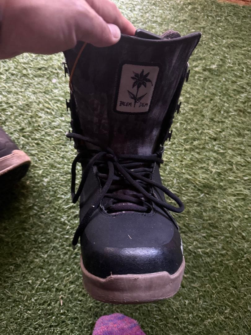 サーティツー24-25 スノーボードブーツ ラッシュド　26cm