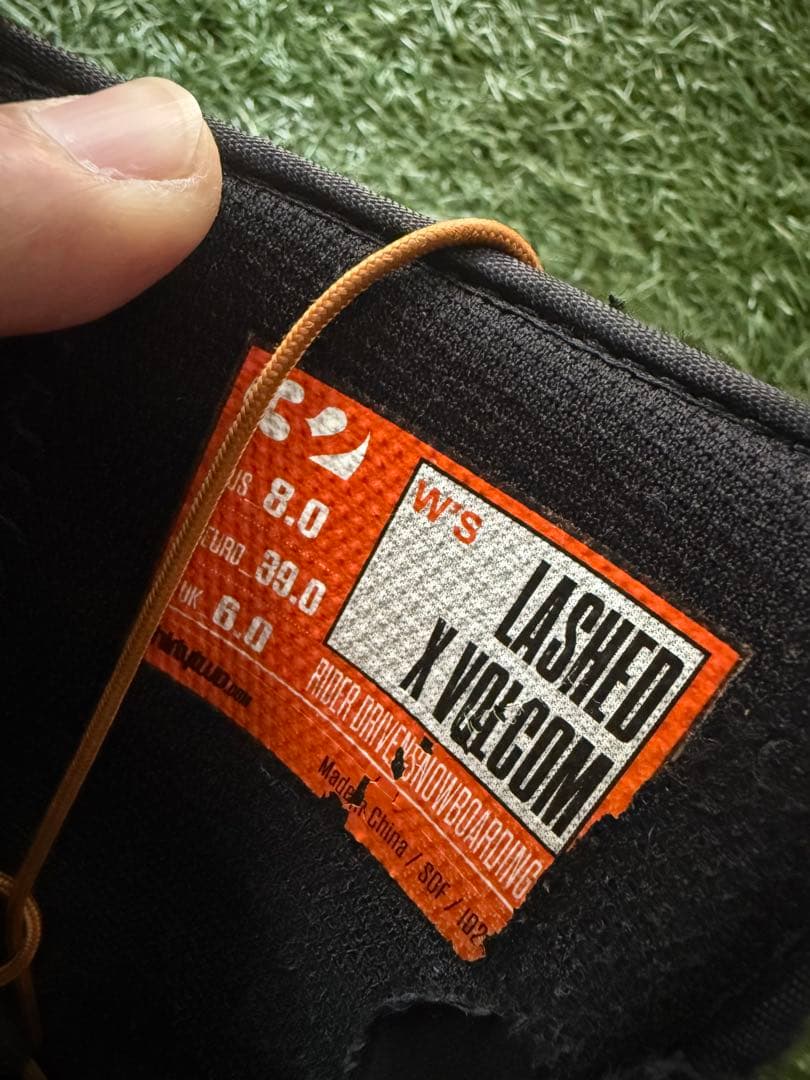 サーティツー24-25 スノーボードブーツ ラッシュド　26cm