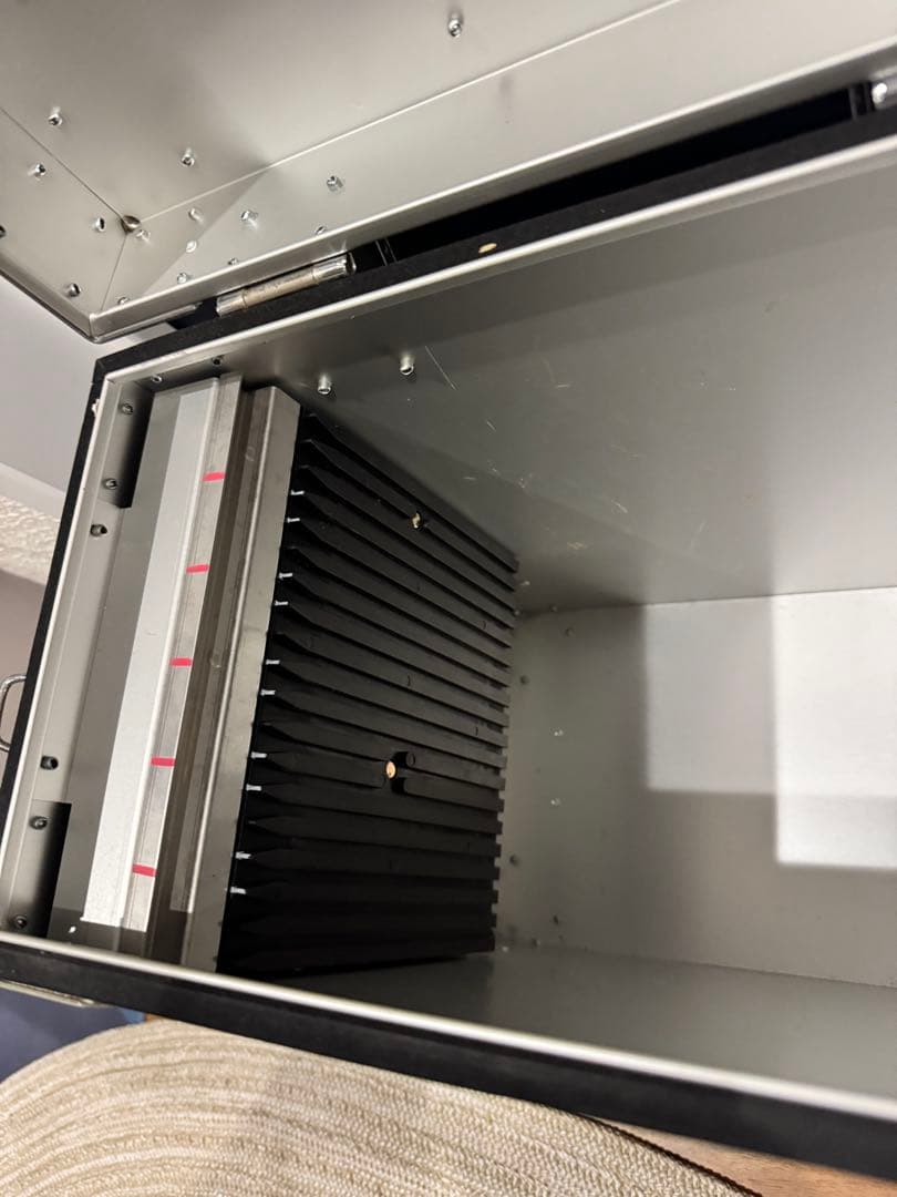 HITAC アルミボックス