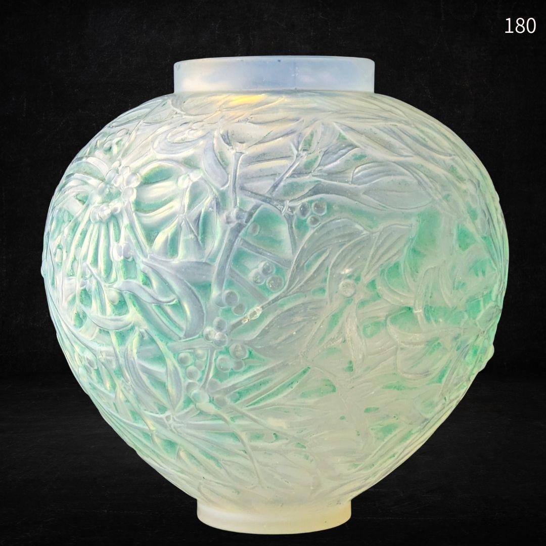 マッチー　希少なルネ期の作品です ラリック GUI 花瓶1921年 アール