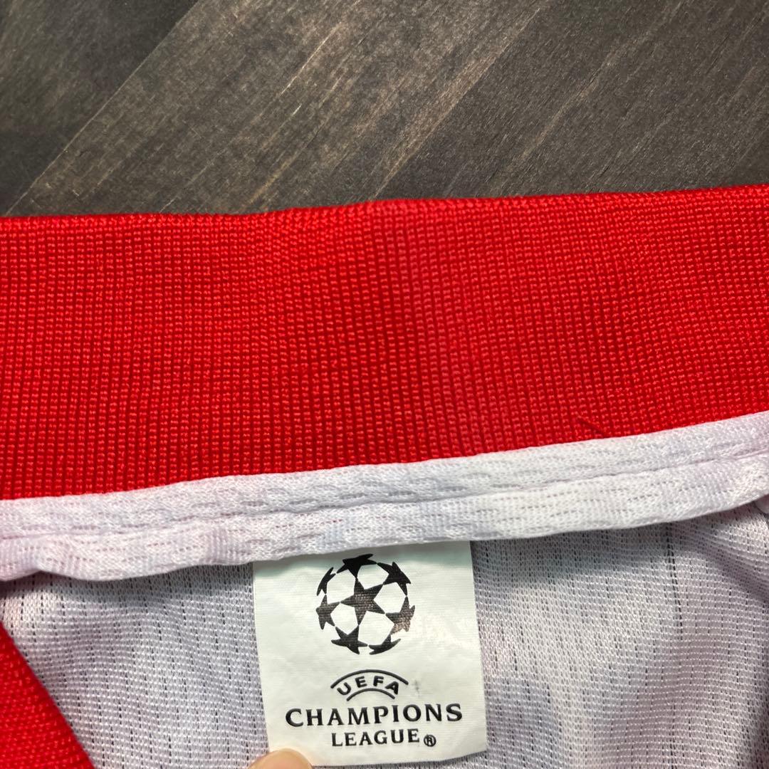 ★8SM2 UEFA チャンピオンズリーグ　ゲームシャツ　赤白　ゲームシャツ古着
