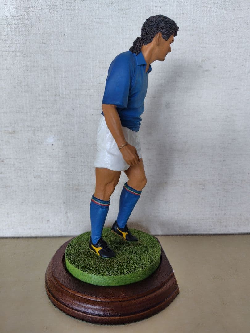 ロベルト・バッジョ フィギュア 10番 限定版