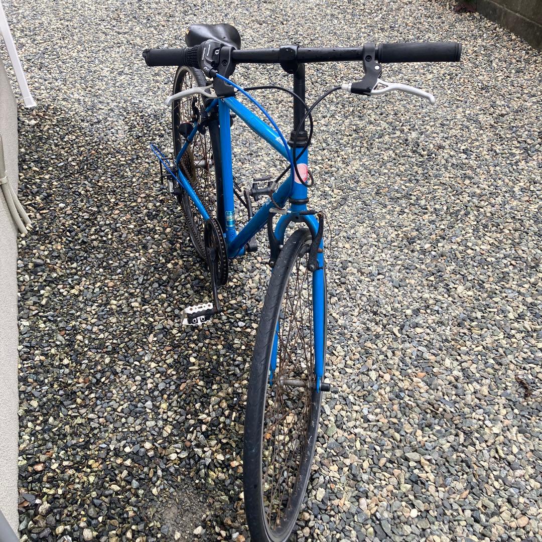 引取り限定　福岡　クロスバイク　700cc 27インチ　鮮やかなブルー　通勤通学