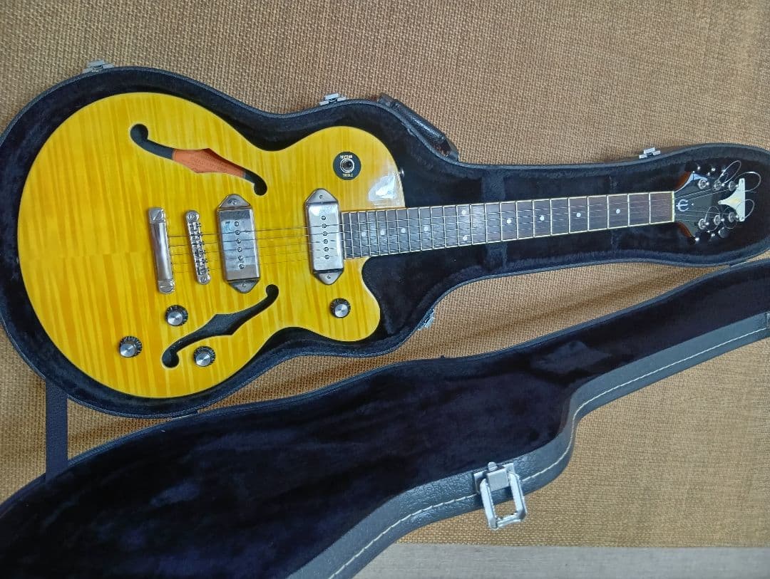 エピフォン ワイルドキャット WILDKAT STUDIO