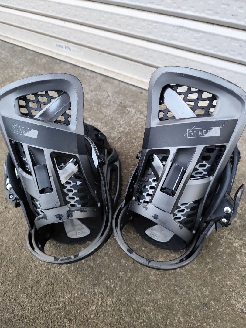 Burton Genesis EST Мサイズ　ビンディング ブラック