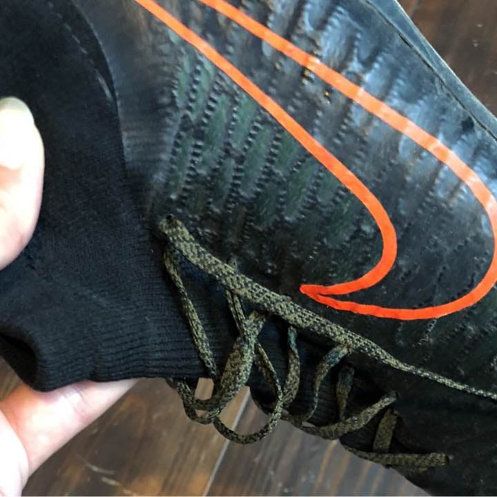 NIKEマジェスタハイカット海外限定10足