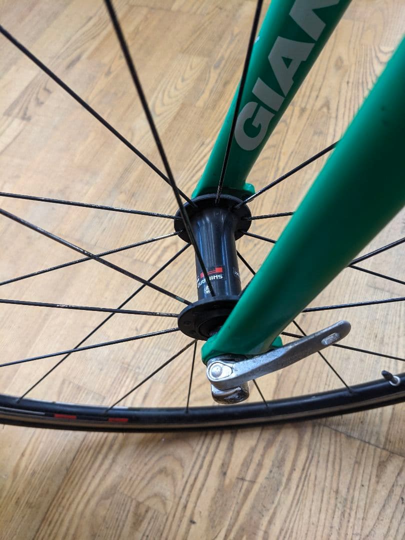 U084 クロスバイク　GIANT　ESCAPE EX Mサイズ 自転車