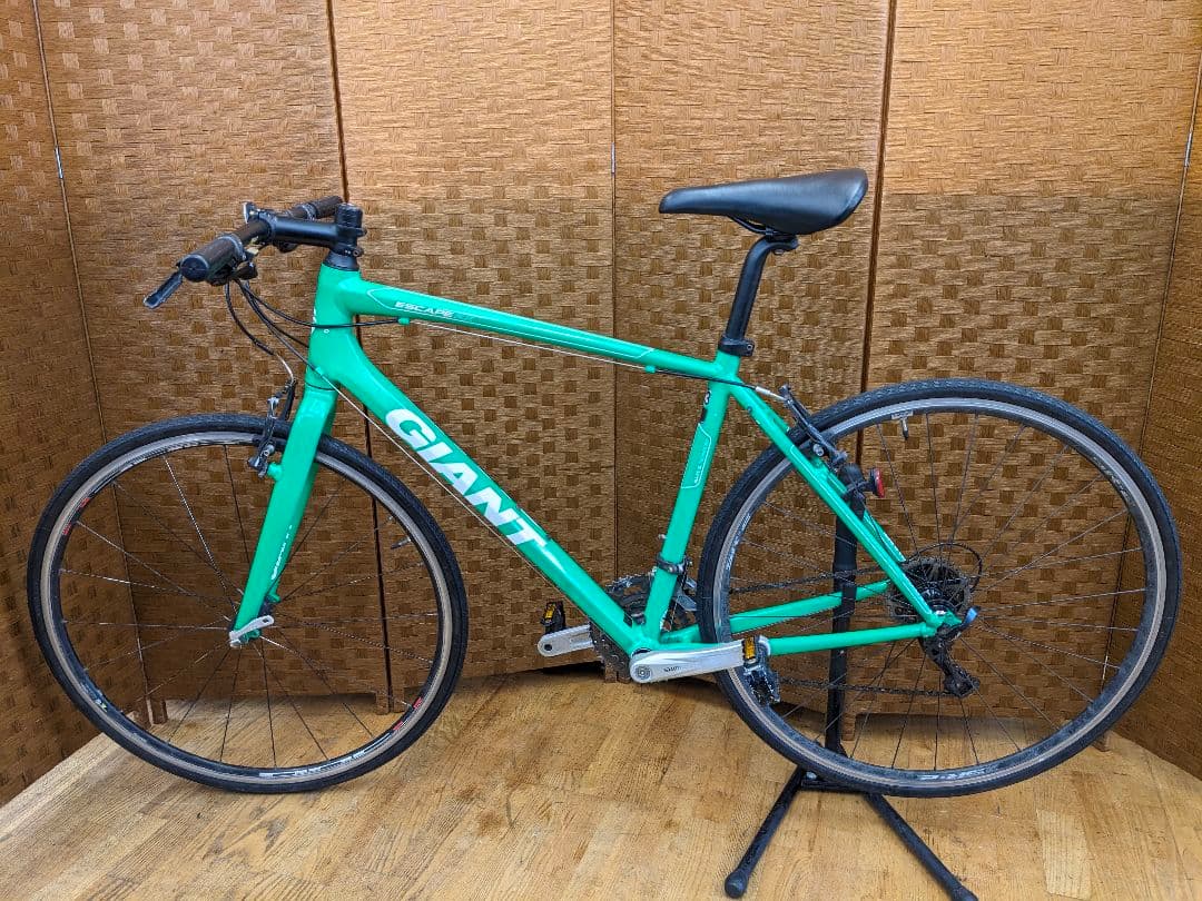 U084 クロスバイク　GIANT　ESCAPE EX Mサイズ 自転車