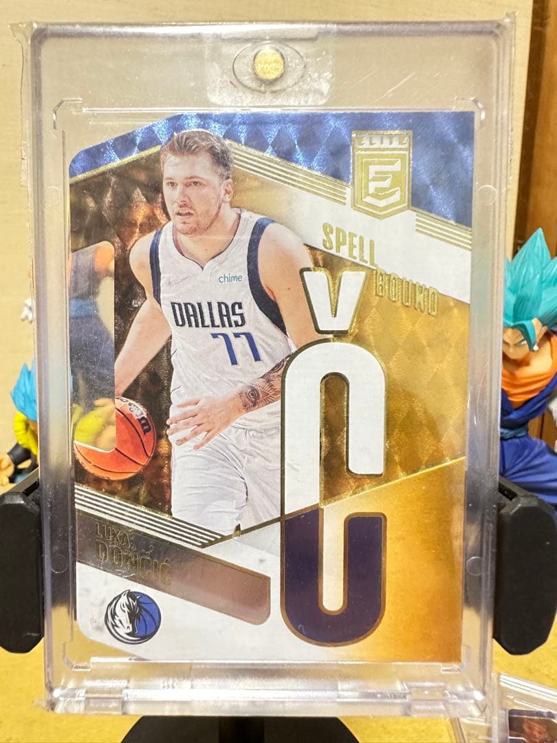 Luka Doncic Spell Bound カードセット