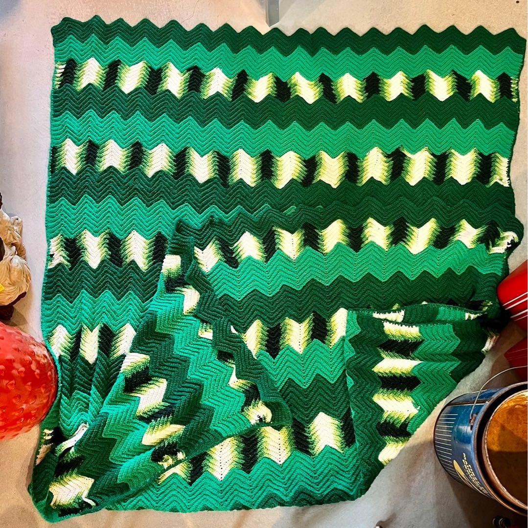 【1970s USA vintage】グラニーブランケット　グリーン系　クロシェ