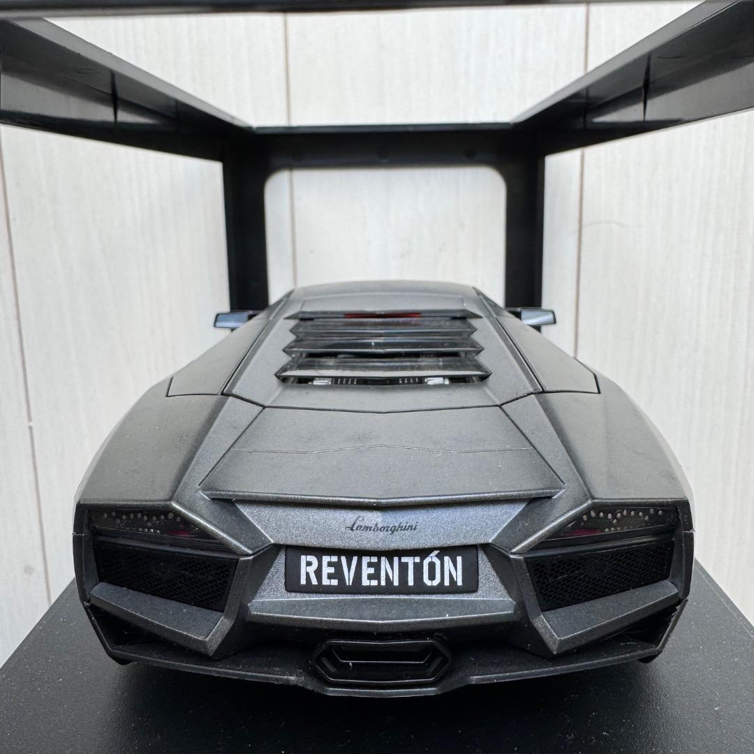 AUTOart 1/18 ランボルギーニ レヴェントン Reventon