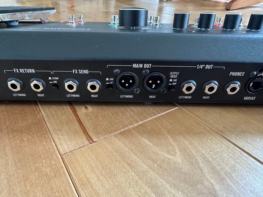LINE 6 FIREHAWK FX マルチエフェクター