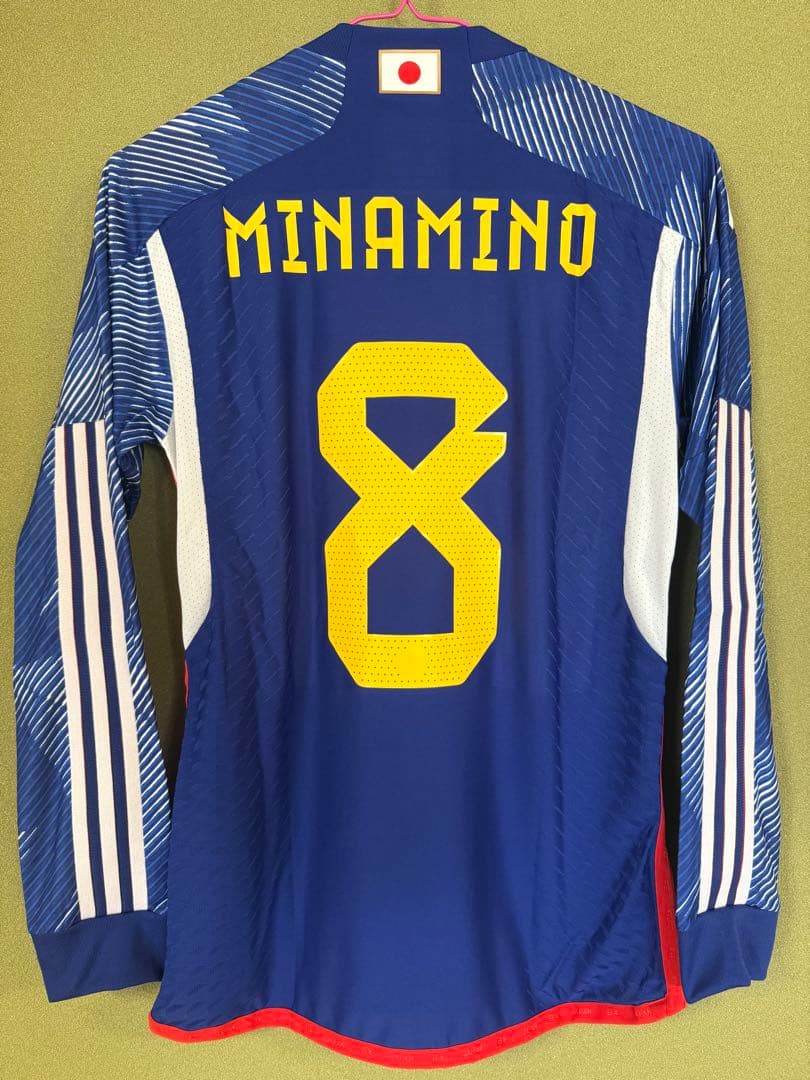 サッカー日本代表　ユニフォーム　南野拓実