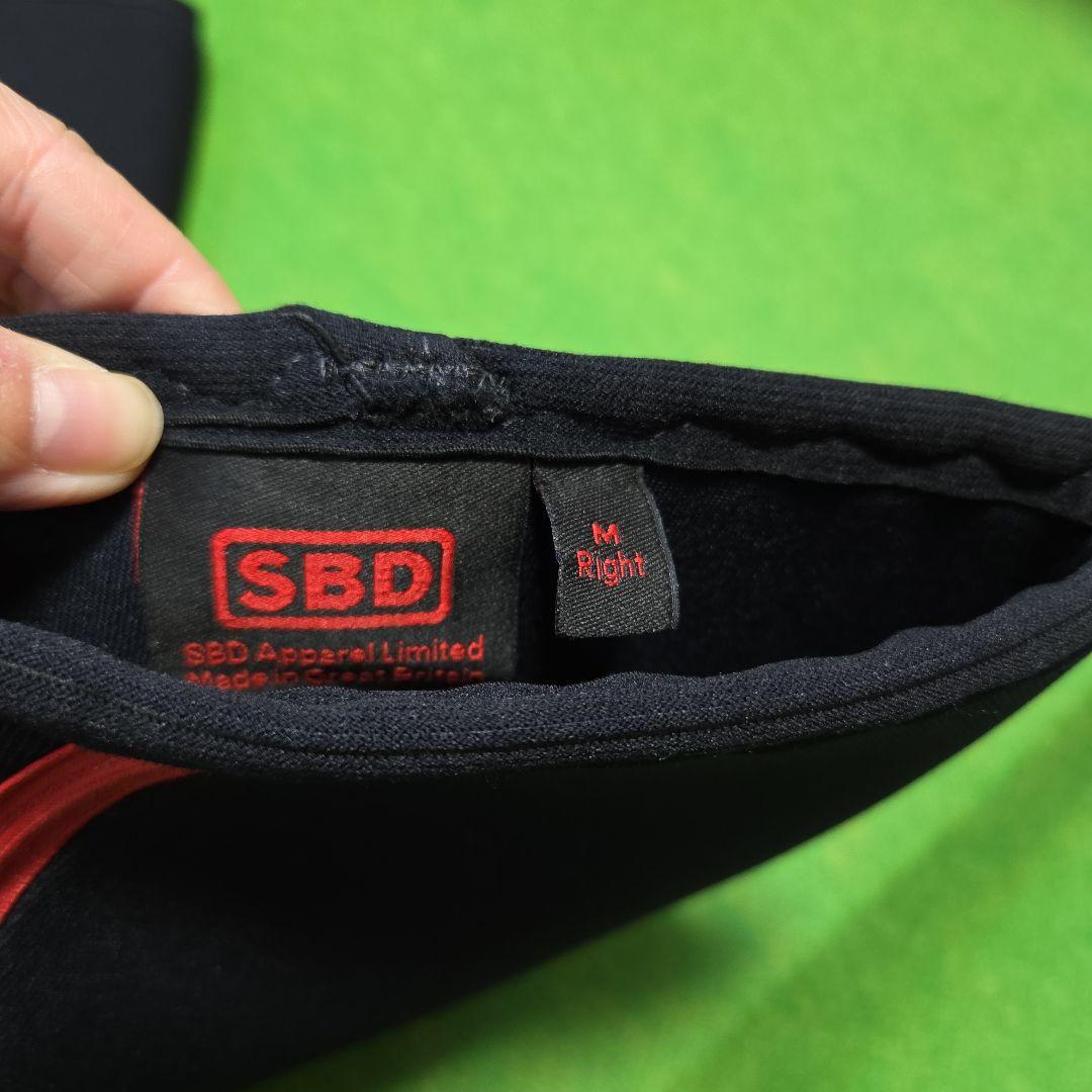 SBD 二ースリーブ Mサイズ 黒/赤