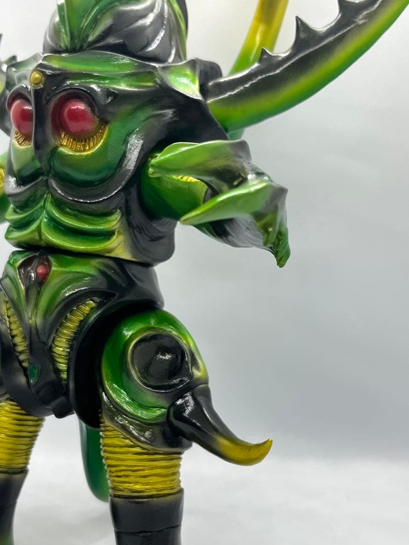 ヘラグラード・ジェードジョーカー　フィギュア　ソフビ