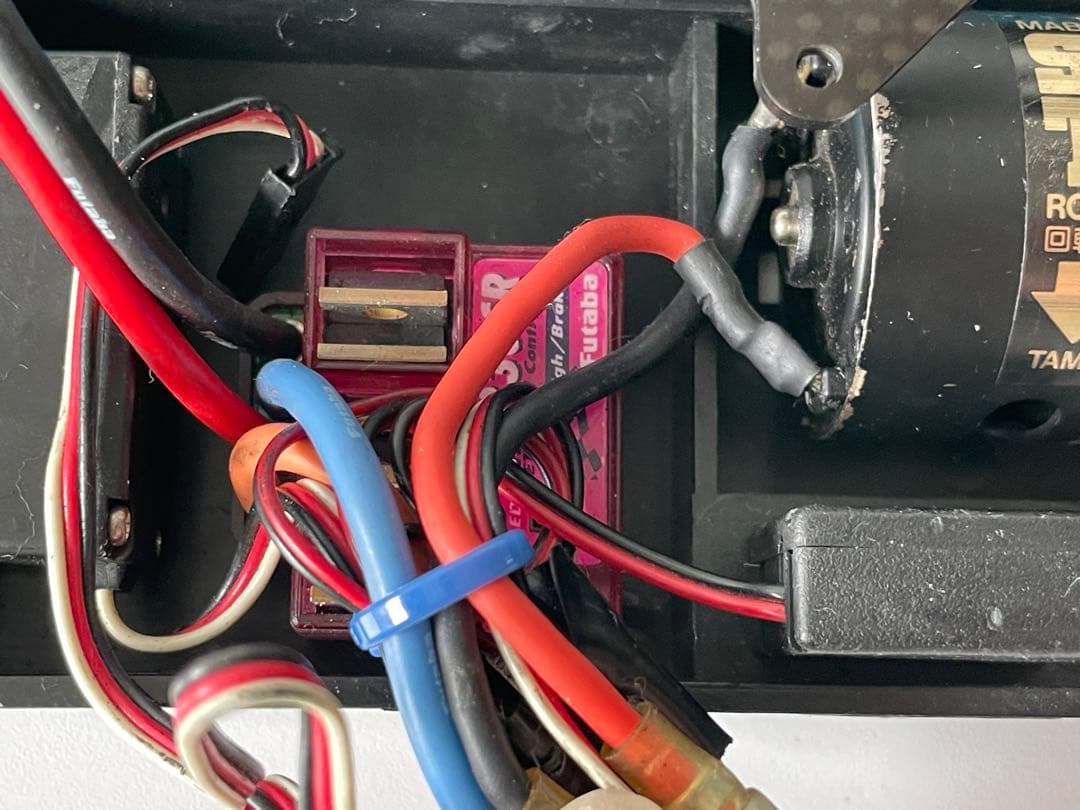 値下げ！TT 01シャーシ フルベア メカ付 OP有り&予備パーツ爆盛り&おまけ