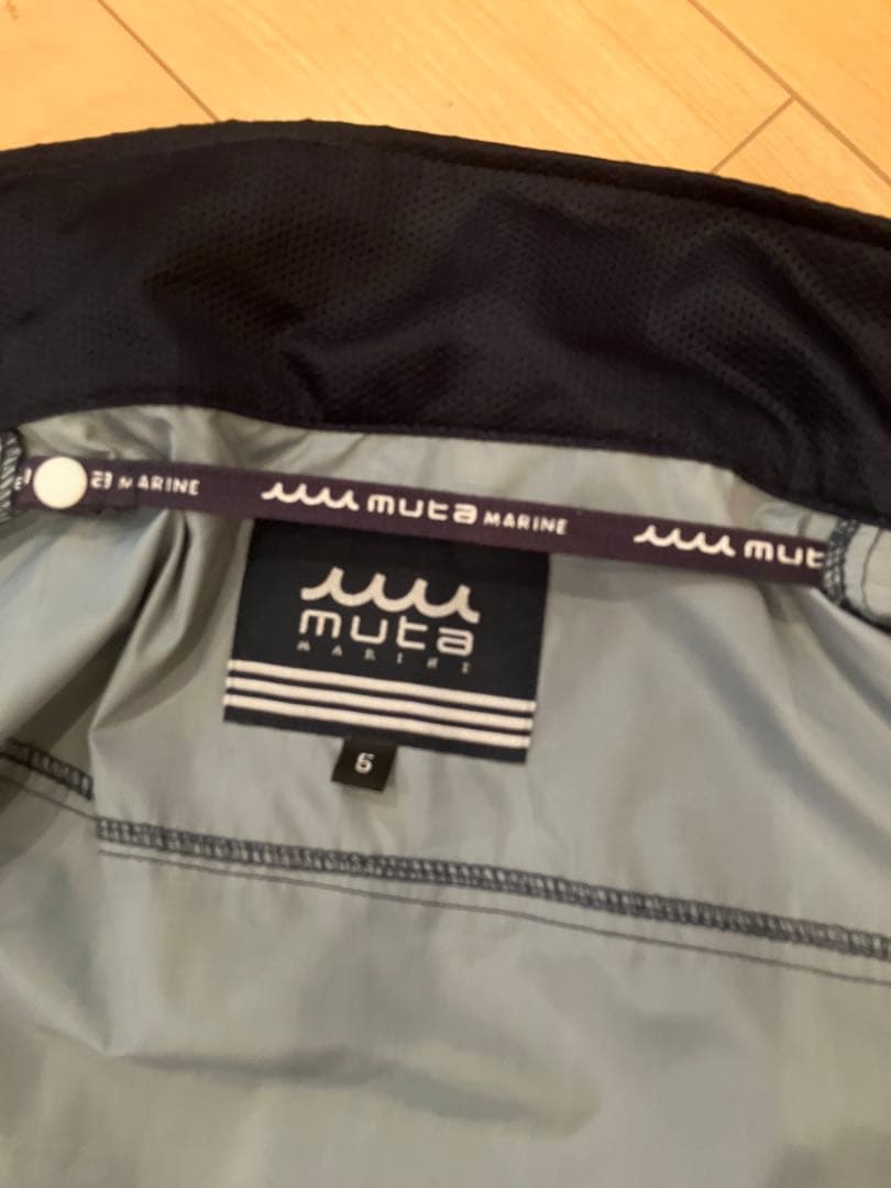 ムータマリン　空調服ベスト　サイズ5ネイビー×ホワイト