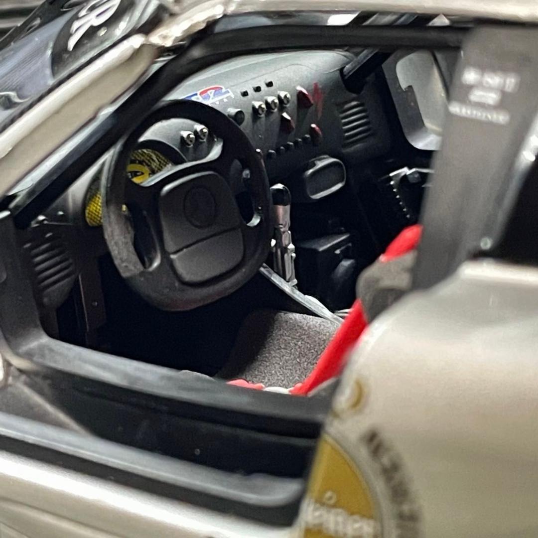 ワンオフカスタム 1/18 AUTOart メルセデス ベンツ