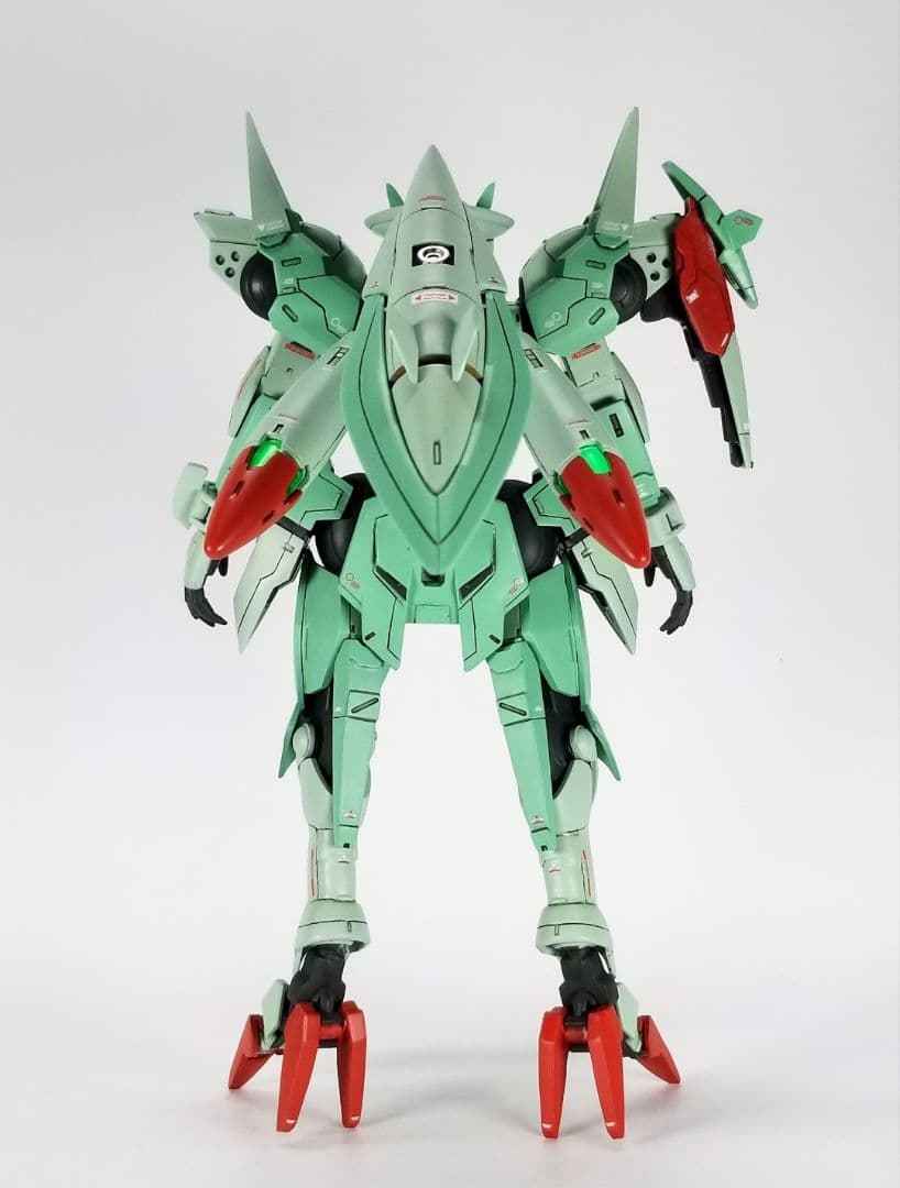HGガデッサ　ガンプラ完成品