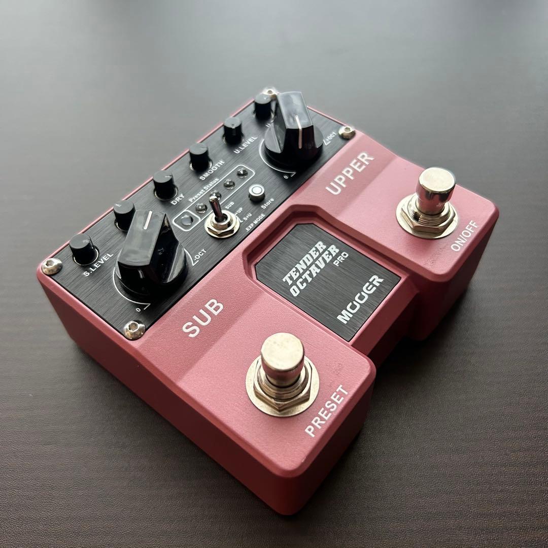 ギター Mooer Tender Octaver Pro