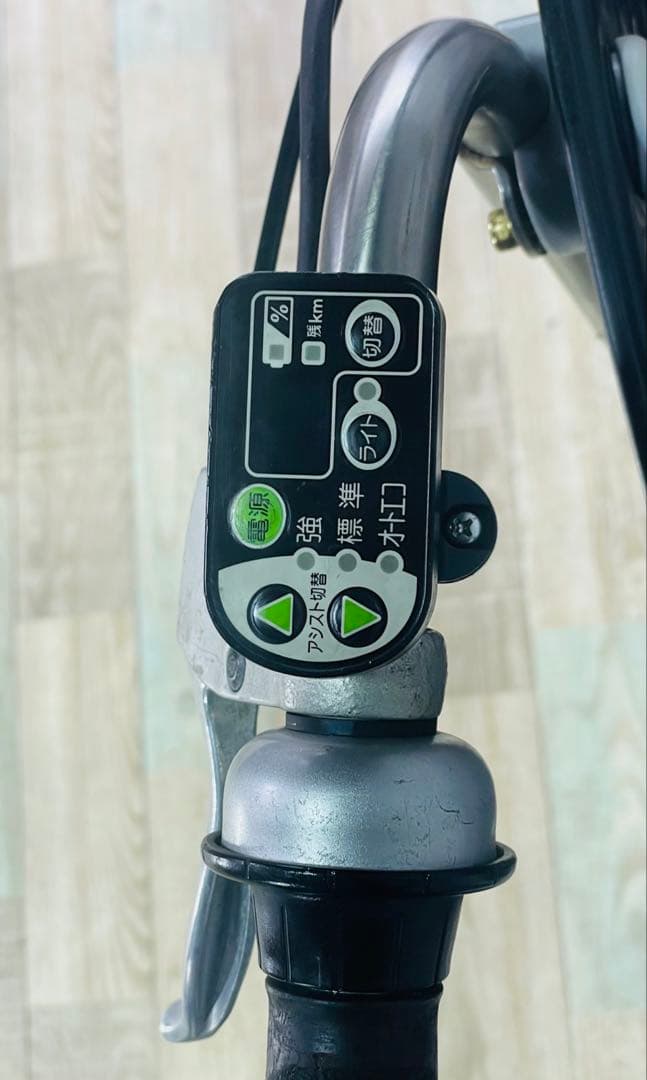 n2951ブリヂストン8.9アンペア3人乗り対応20子供乗せ　電動アシスト自転車