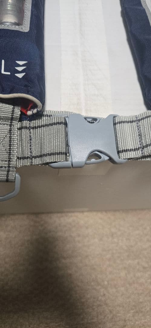 シマノ　膨張式ライフジャケット