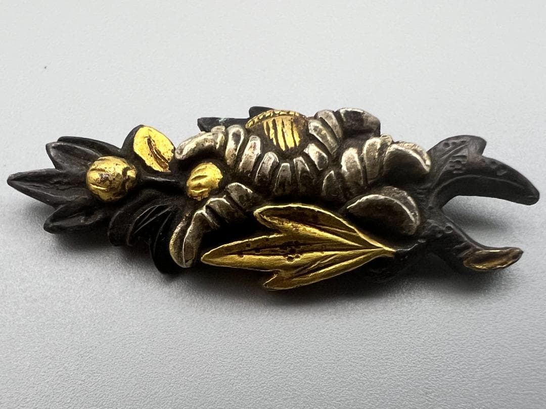 【海】江戸明治期　目貫　龍　天使　武士文など　銅鉄　金銀象嵌　5点　骨董品