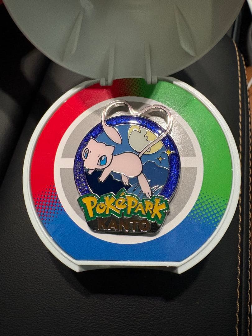 ポケモン ポケパーク カントー ピンズ No.0151 ミュウ