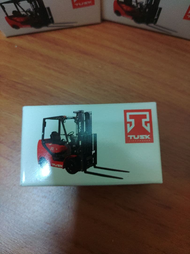 【非売品】【希少】 ミニチュア ミニカー TUSK フォークリフト 3箱セット