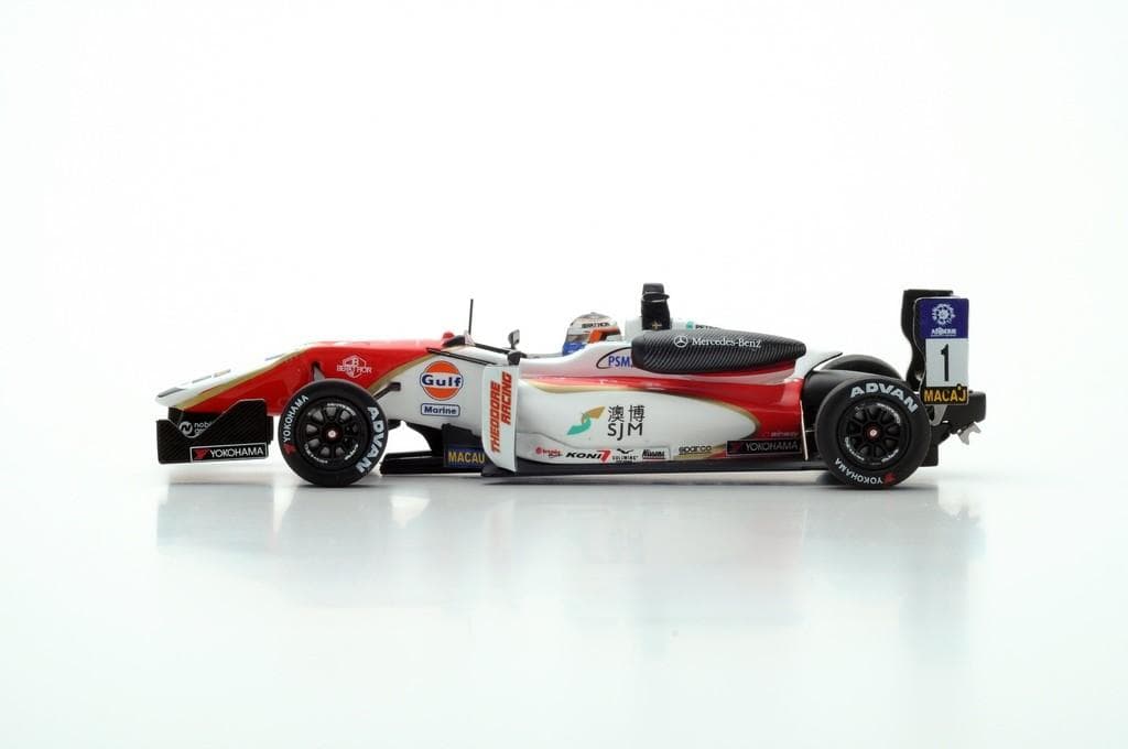 新品 1/43 スパーク ダラーラ F312 2015年 F3 マカオGP優勝車