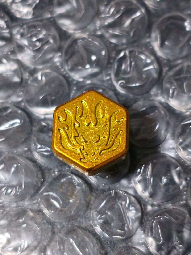 国内正規品　メタルファイトベイブレード　エルドラゴデストロイ　ゴールドアーマード