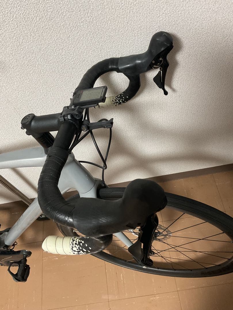 ロードバイク　トレック　Trek emonda エモンダALR5 ディスク