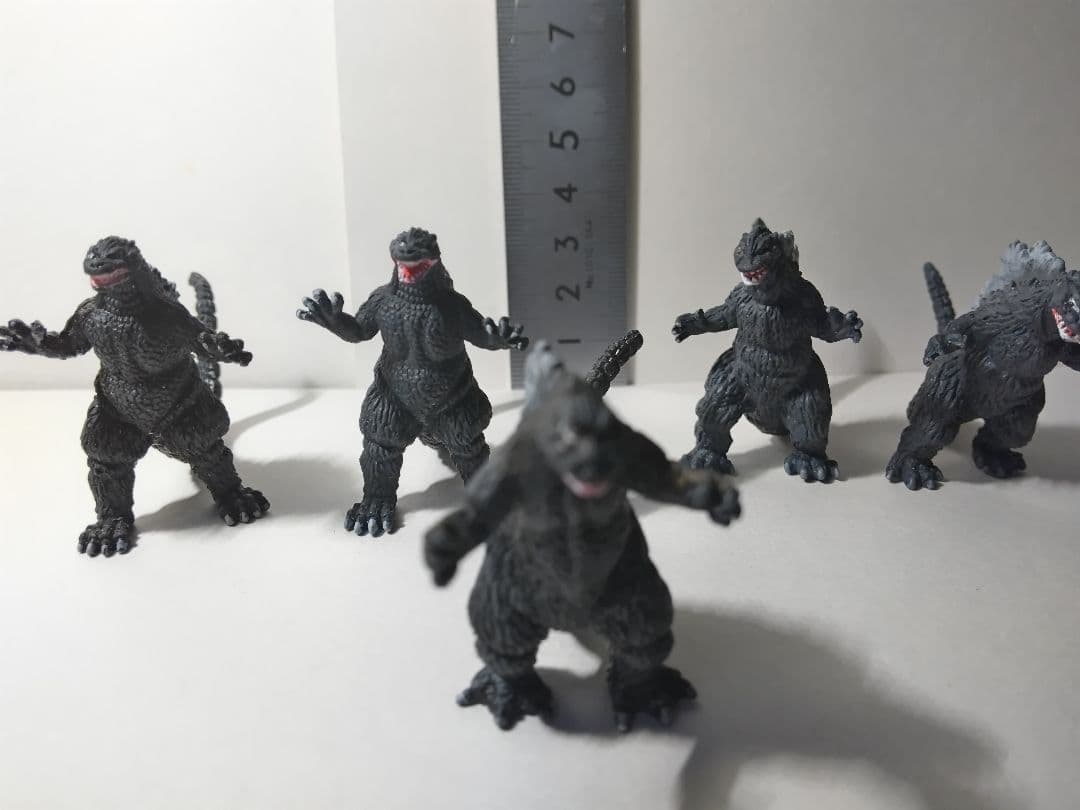 ゴジラフィギュアセット 13体