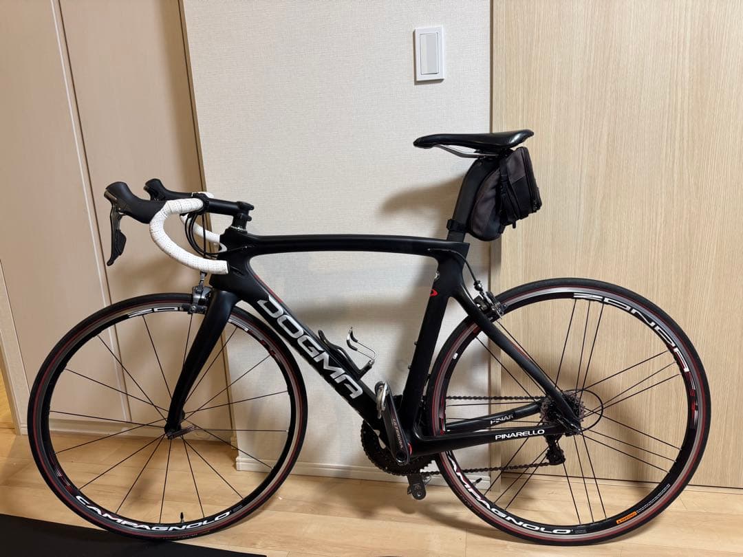 PINARELLO DOGMA F8 サイズ540 カーボンドライにて修理歴あり