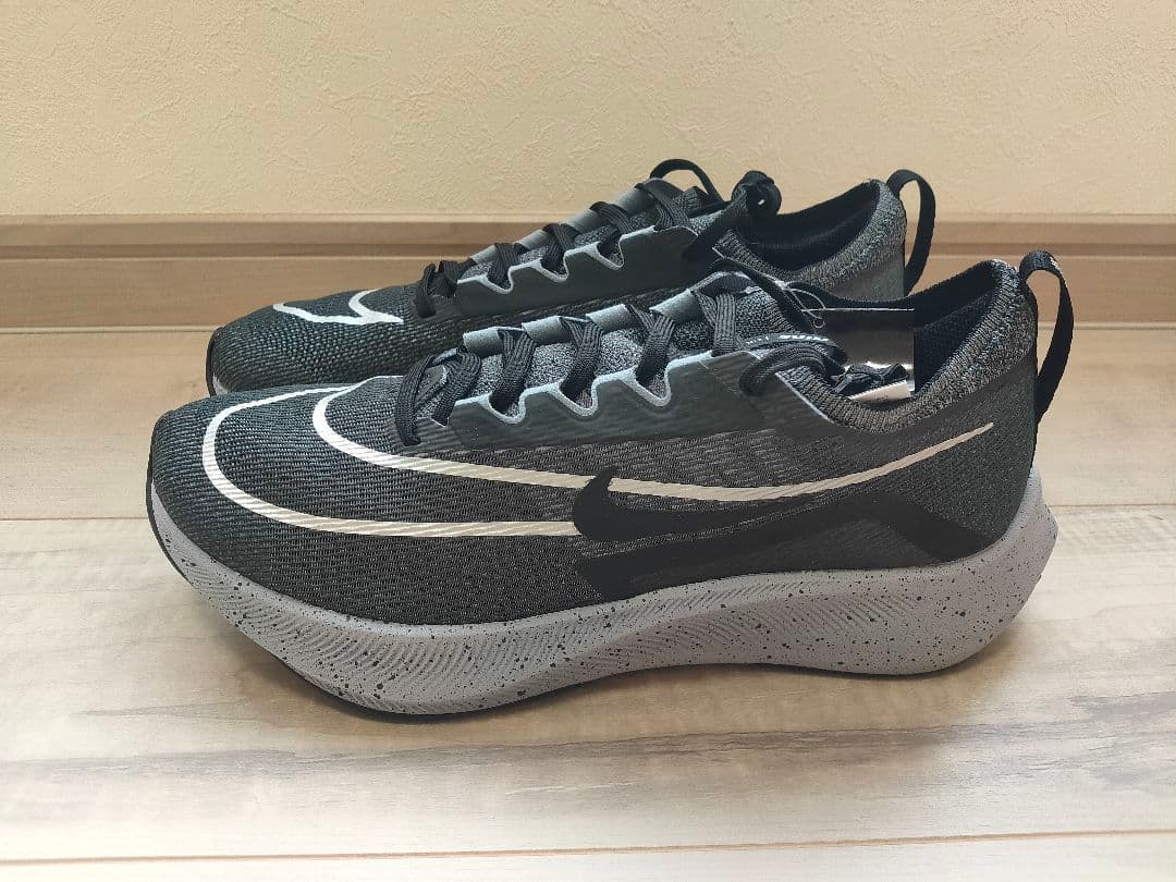 26cm 新品 NIKE ZOOM FLY 4 ナイキ ズームフライ