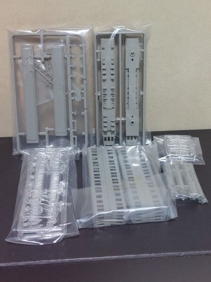 CROSSPOINT 10224 名鉄5000系 4両 一体成形未塗装キット