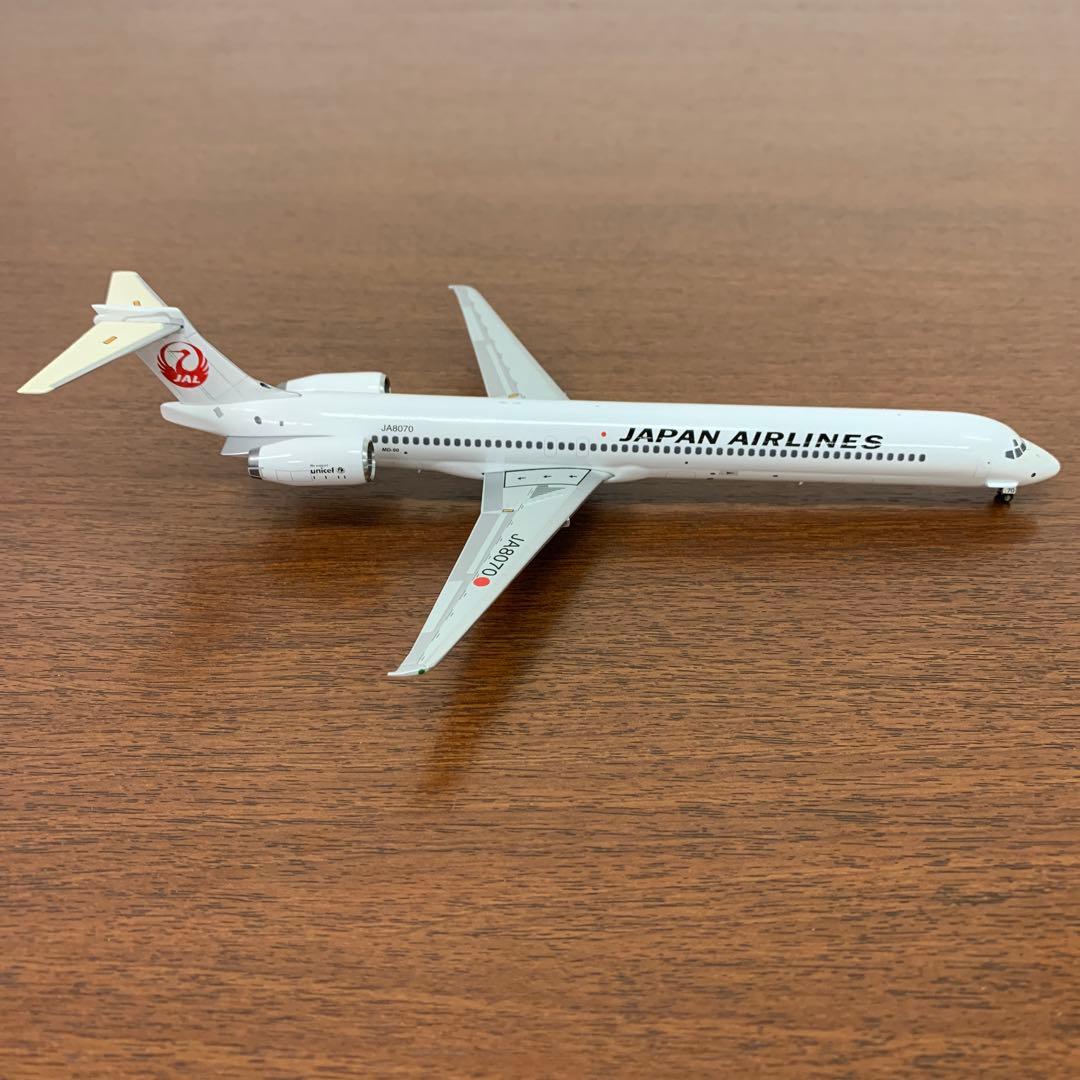 ❶　1/200　JAL　MD-90-30 JA8070　MD90ラストフライト