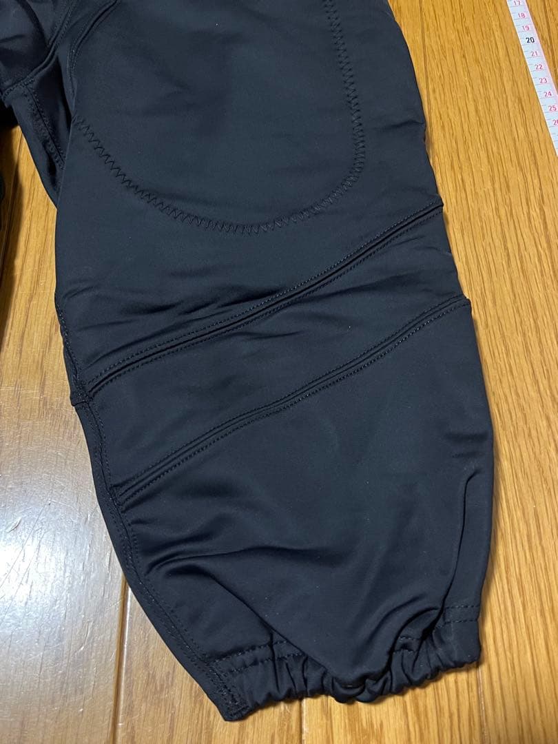 Under Armour アメリカンフットボールパンツ 黒　UFP545M 2枚