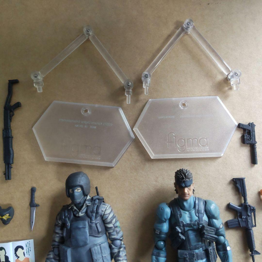 メタルギアソリッド figma2体 ソリッド・スネーク ゴルルコビッチ兵 特典付