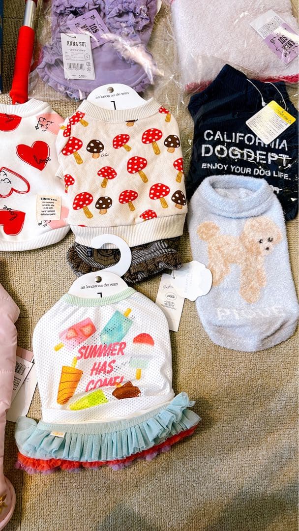 【犬用品まとめ売り】犬服・アクセサリーセットとブラシドライヤー　ジェラピケ等