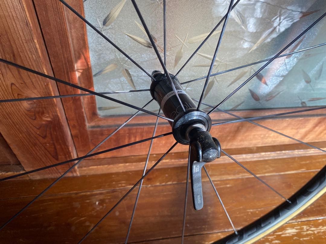 ボントレガー アイオロスXXX ロードバイク ホイール チューブラー