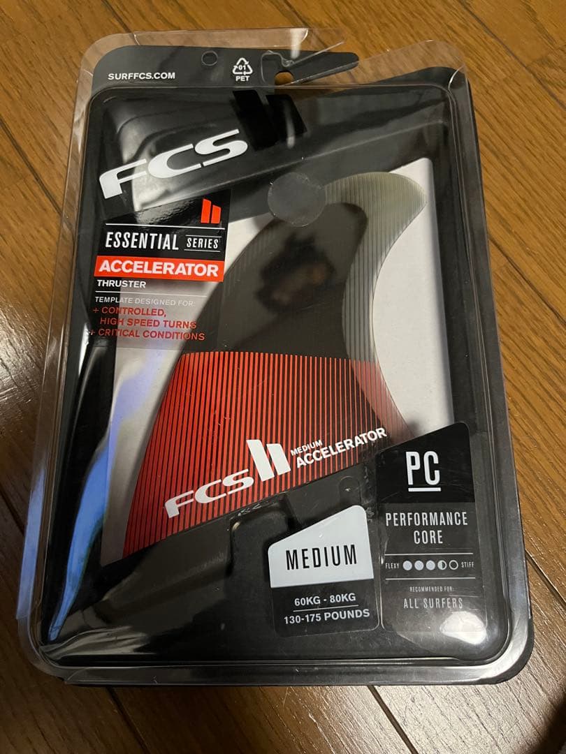 チ*君様 FCS Accelerator Medium サーフボードフィン