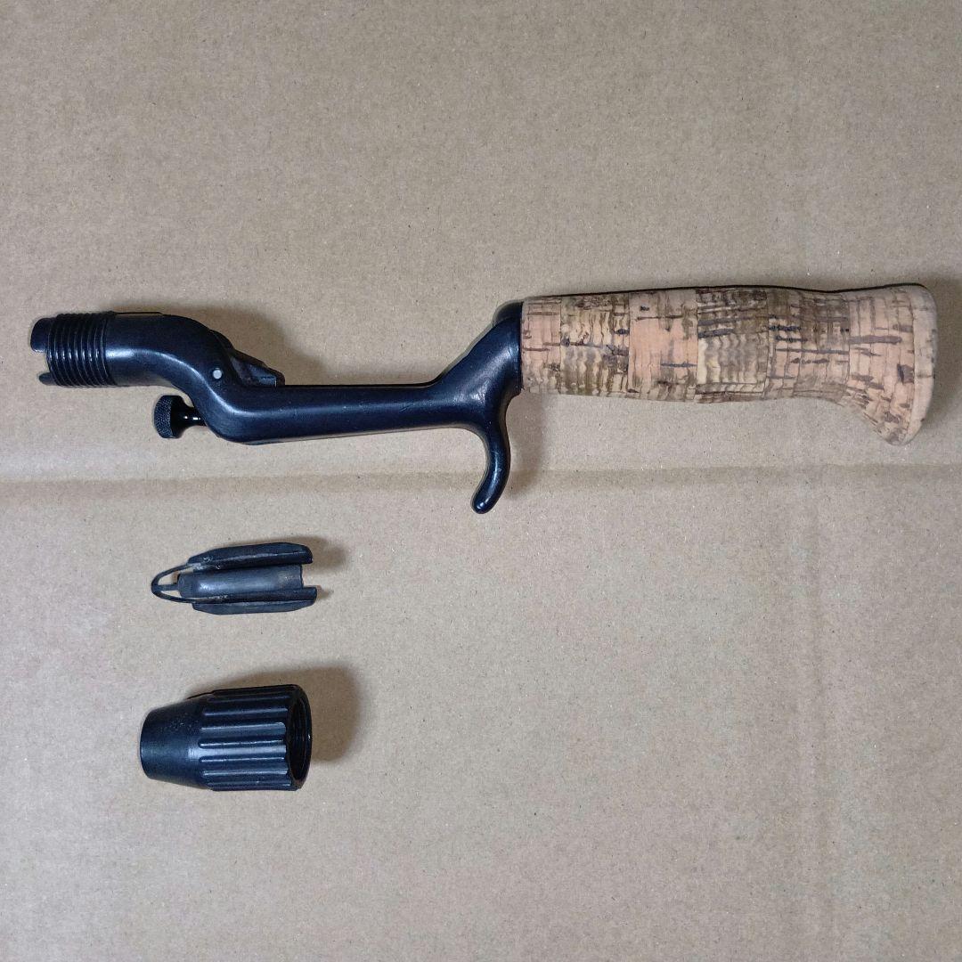 チャンピオングリップ　フェザーウェイト　コルクハンドル