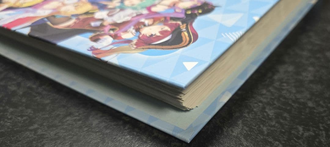 ホロライブ　カードバインダー